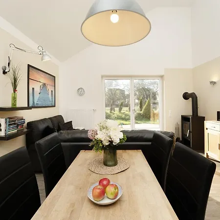 Holiday home Sonnenstrahl & Wellengang Sonnenstrahl